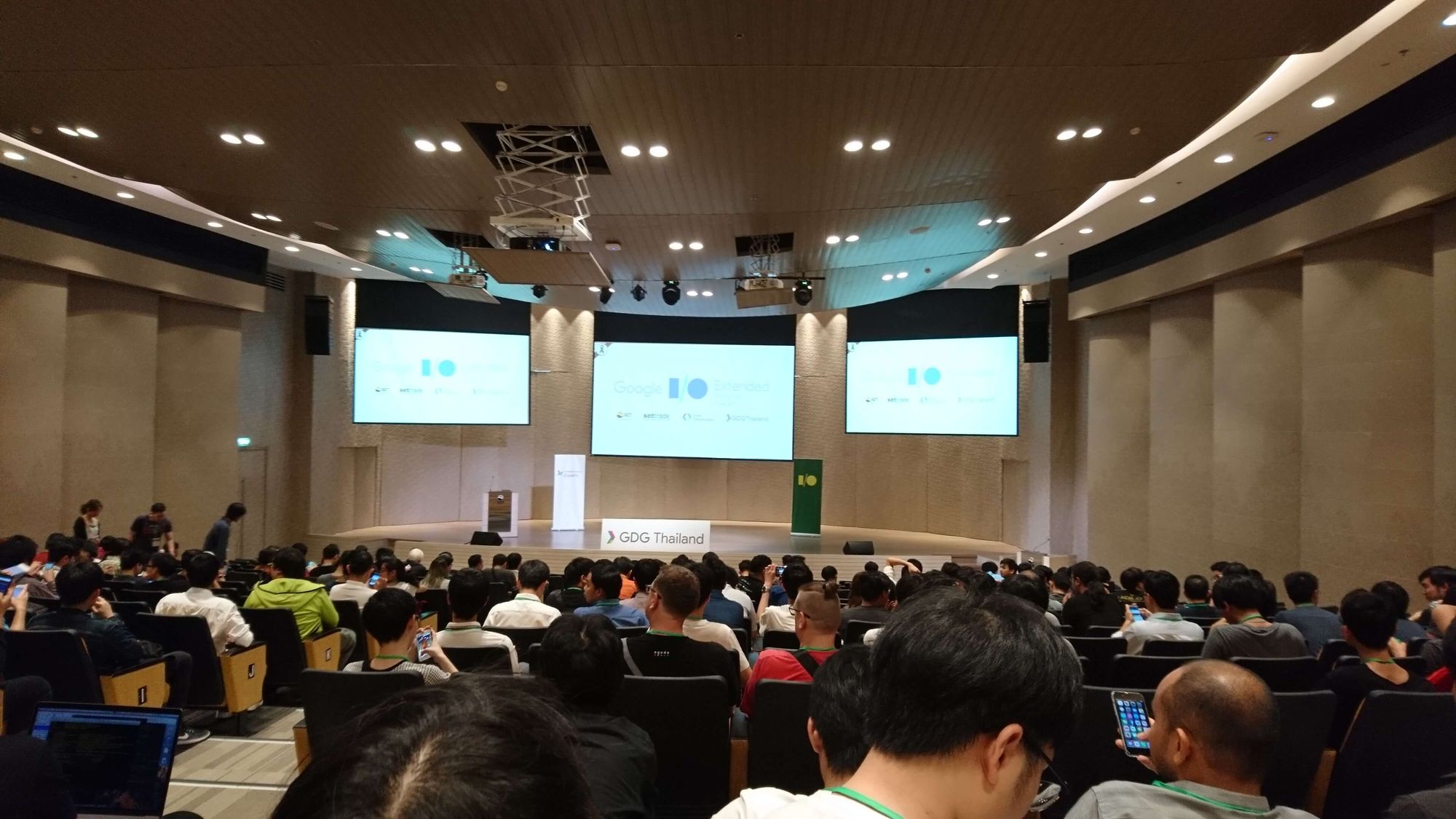 หนีงานมา Google I/O Extended Bangkok 2017