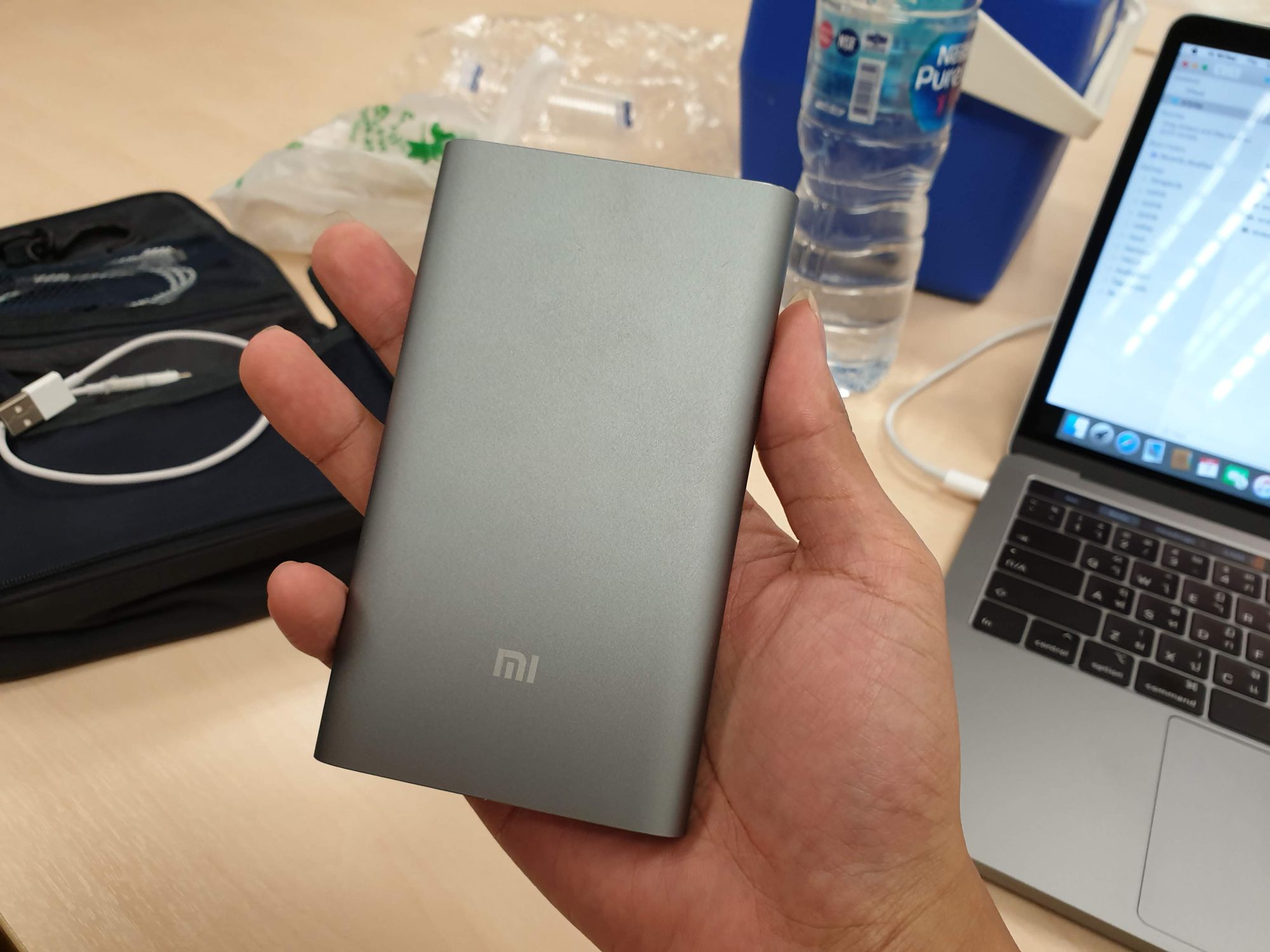 หลังหักรีวิวกับ Mi Power Bank Pro