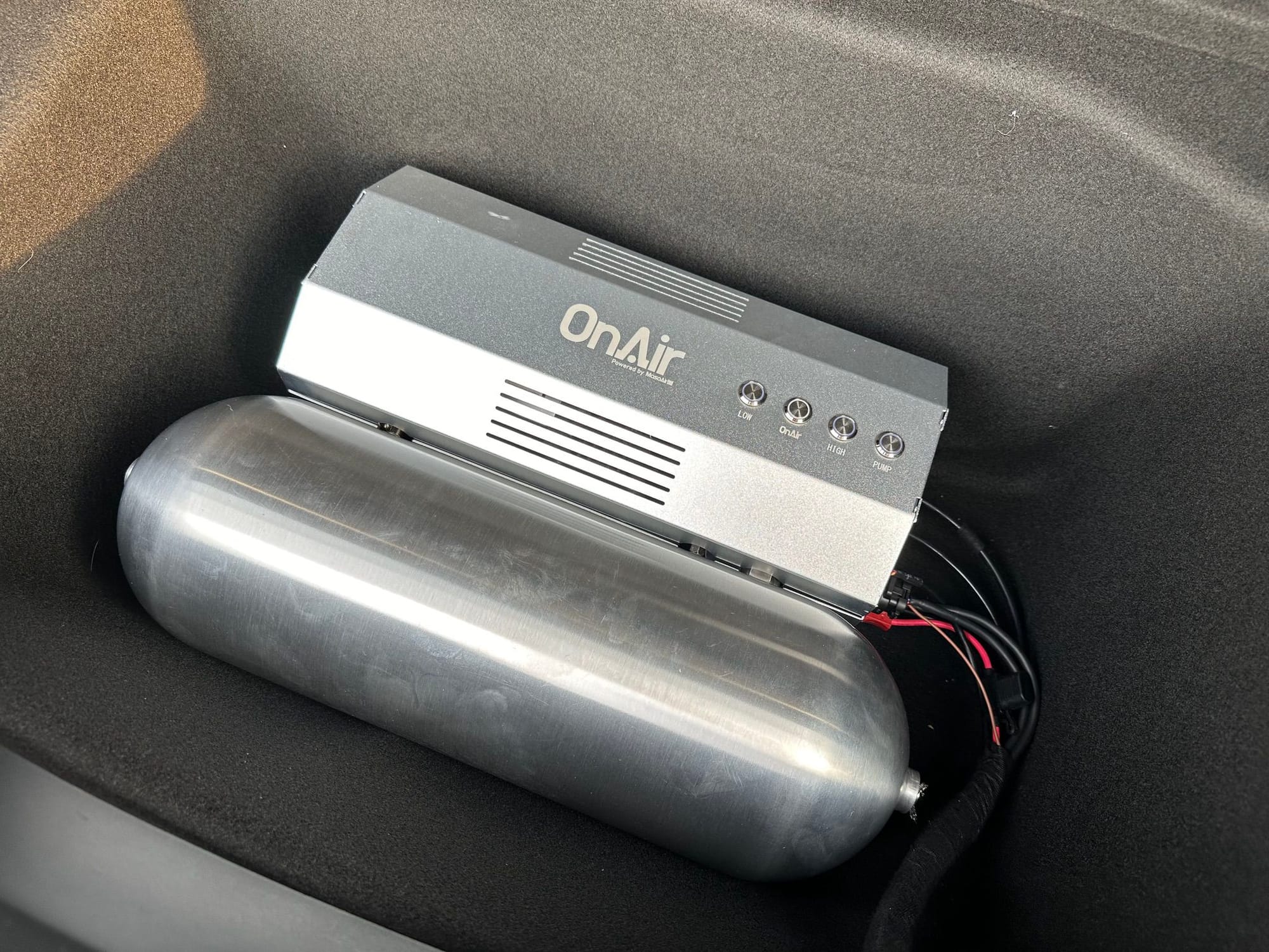 รีวิวช่วงล่าง OnAir สำหรับ Tesla Model 3 และเรื่องสุดปวดหัวจากร้านที่ติดตั้ง