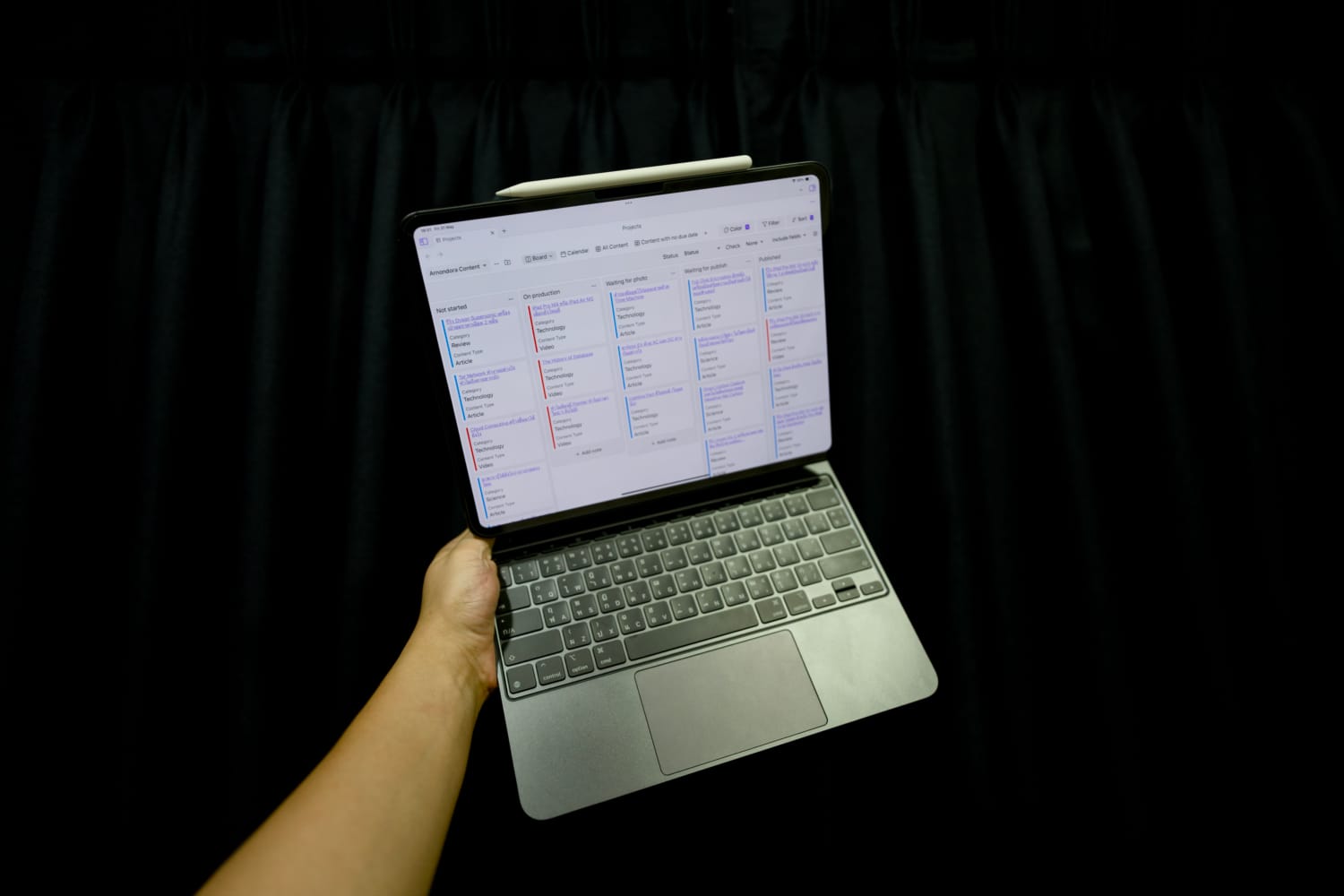 ลองกันอีกสักตั้ง iPad Pro ใช้แทนคอมพิวเตอร์ได้มั้ย