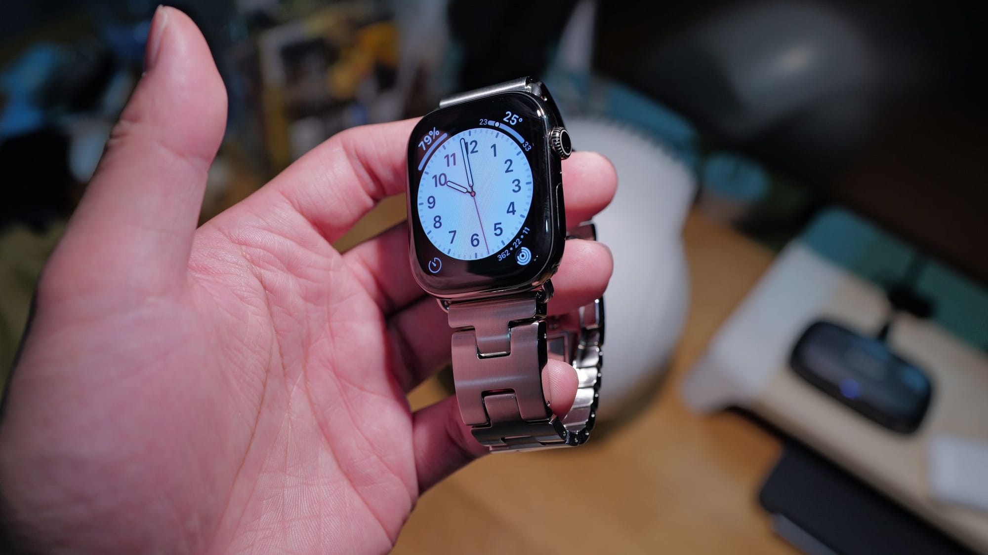 รีวิวสาย Apple Watch ที่หายาก และแพงหลัก 37k กับ Hermès Satiné Grand H